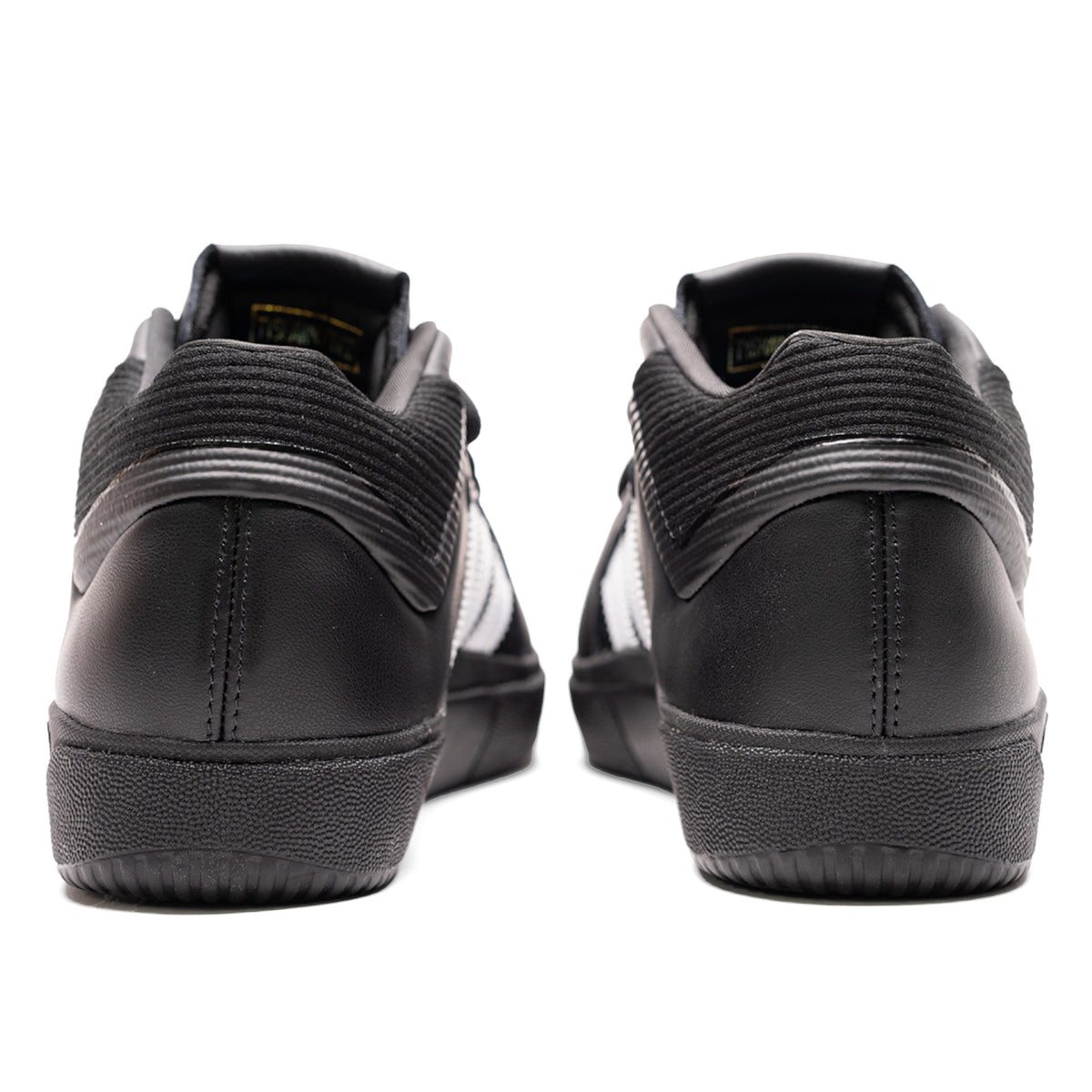 Adidas Tyshawn - CBlack/Ftwwh IG5270 black and white